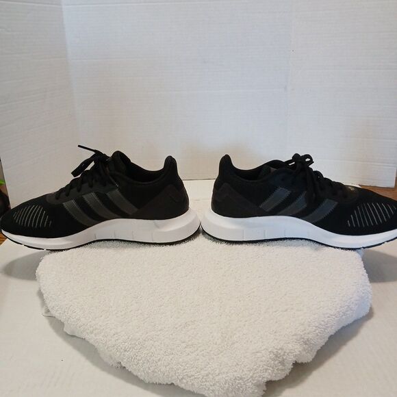 Adidas Originals Swift Run Black/Gray Gold Logo Womens 8 FW1645 Athletic Shoes - Picture 6 of 16